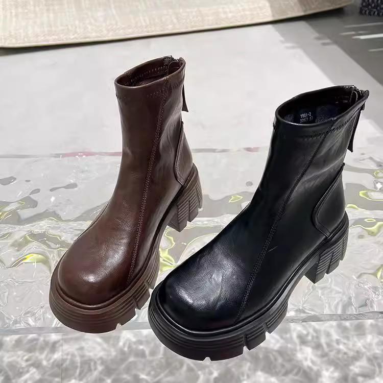 粗跟加绒短靴秋冬切尔西靴马丁靴