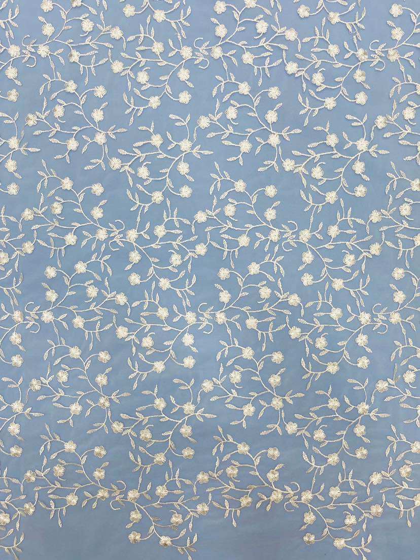 清爽学院风格简约大方 小花朵网布绣花面料 新品上架出口品质