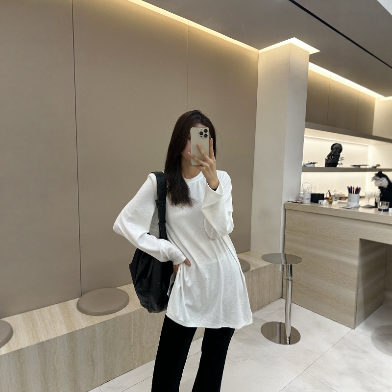 摩登197莫代尔棉垫肩圆领长袖T恤