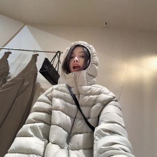 爆款 连帽排骨羽绒服女2025冬季 95白鸭绒保暖外套71277 SISTER JVV
