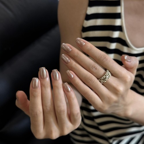 Hailey海莉欧美老钱风裸灰咖极光珍珠粉穿戴甲高级轻奢手工婚甲