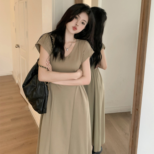 哺乳连衣裙夏季高级感V领显瘦收腰长裙气质辣妈款外出产后喂奶服