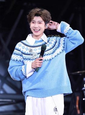 毛衣同款风针织衫圆领男费尔岛内搭蓝色女款提花打底慵懒冬季王源