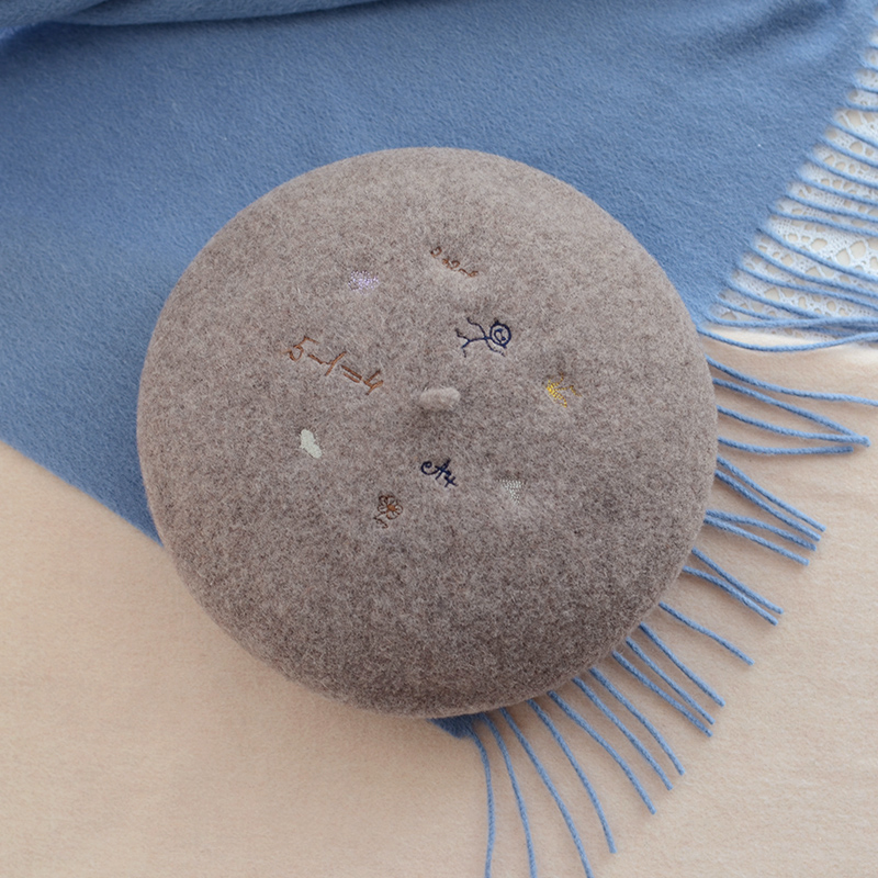 秋冬保暖刺绣羊毛贝雷帽女复古