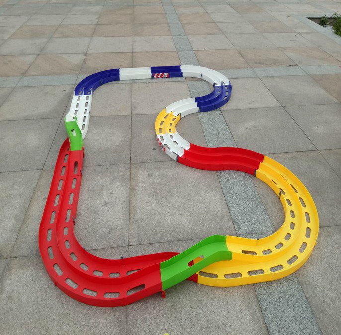 供应好批飞龙轨道系列 大号四驱车赛道 四驱车双轨立交赛车跑道