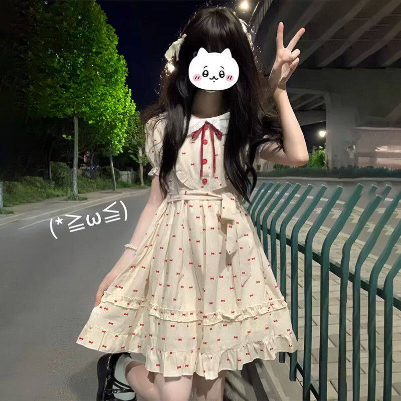 软妹萝莉风甜梅碎花连衣