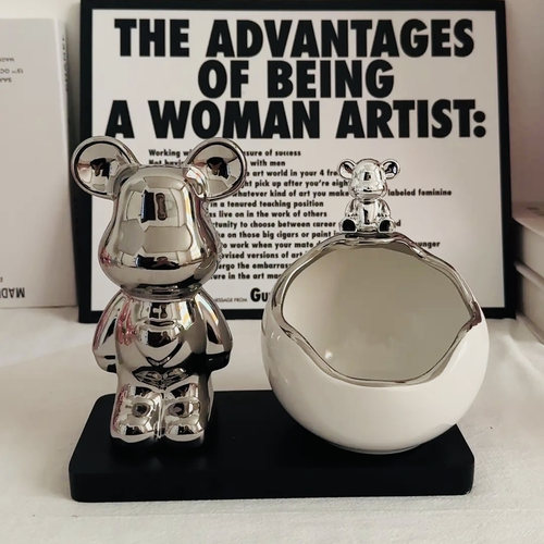 暴力熊收纳球入户摆件