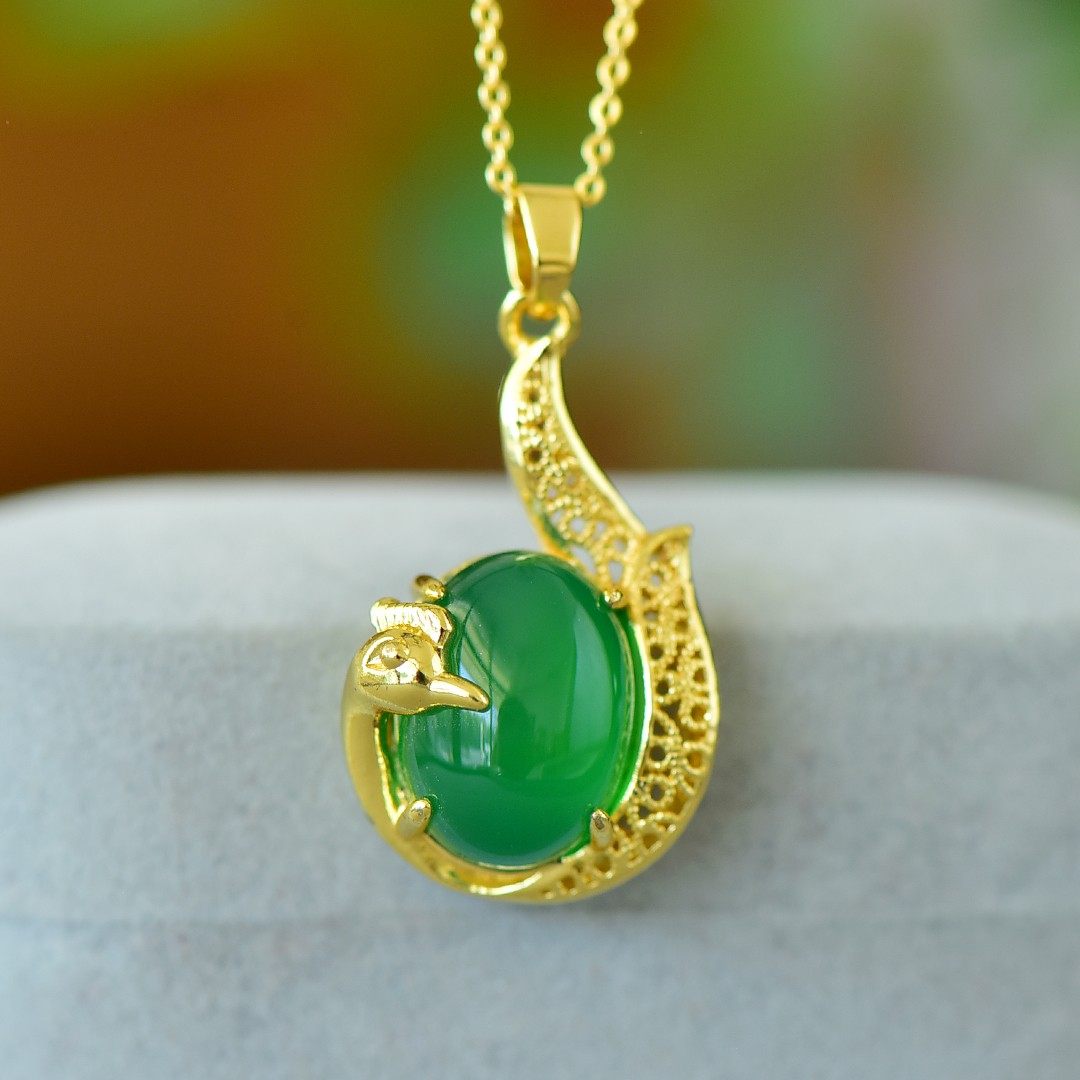 天然绿玉髓蛋面凤凰时尚吊坠女高级感气质沙金锁骨项链生日礼物,珠宝/钻石/翡翠,颈饰,淘宝优惠券,粉丝福利购,淘宝优惠卷