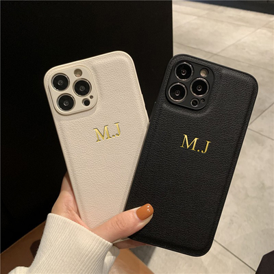 个性化定制英文字母烫金韩式素皮质17手机壳适用于苹果iphone15/14/13/12promax/11/16全包软壳15plus/16plus