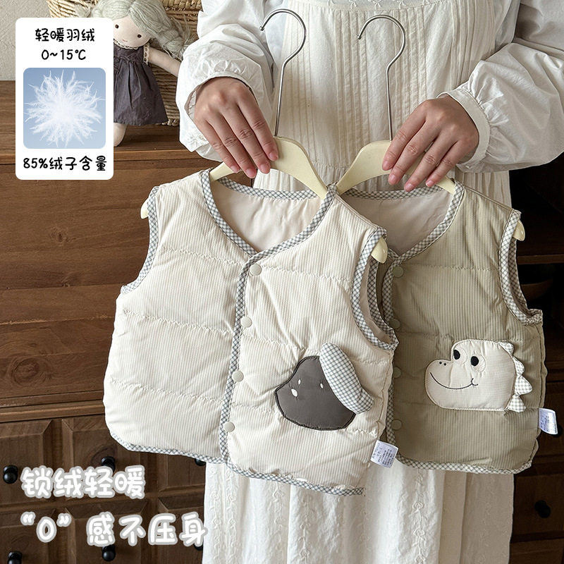 三折撤柜婴幼儿羽绒马甲冬季新款韩系穿搭男宝宝卡通背心男童马夹