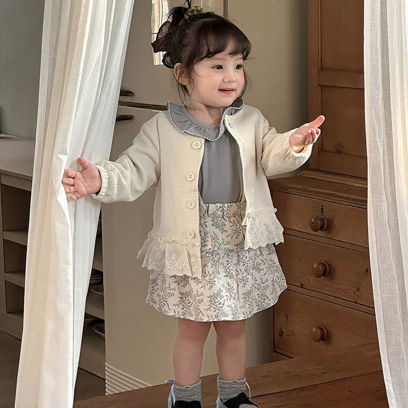 可爱女宝秋季套装婴幼儿洋气长袖打底T恤女童背带裙两件套衣服a类
