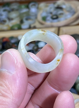 和田玉籽料卡20戒指青白玉洒金满皮古风戒圈跑环文玩珠串挂饰玉环