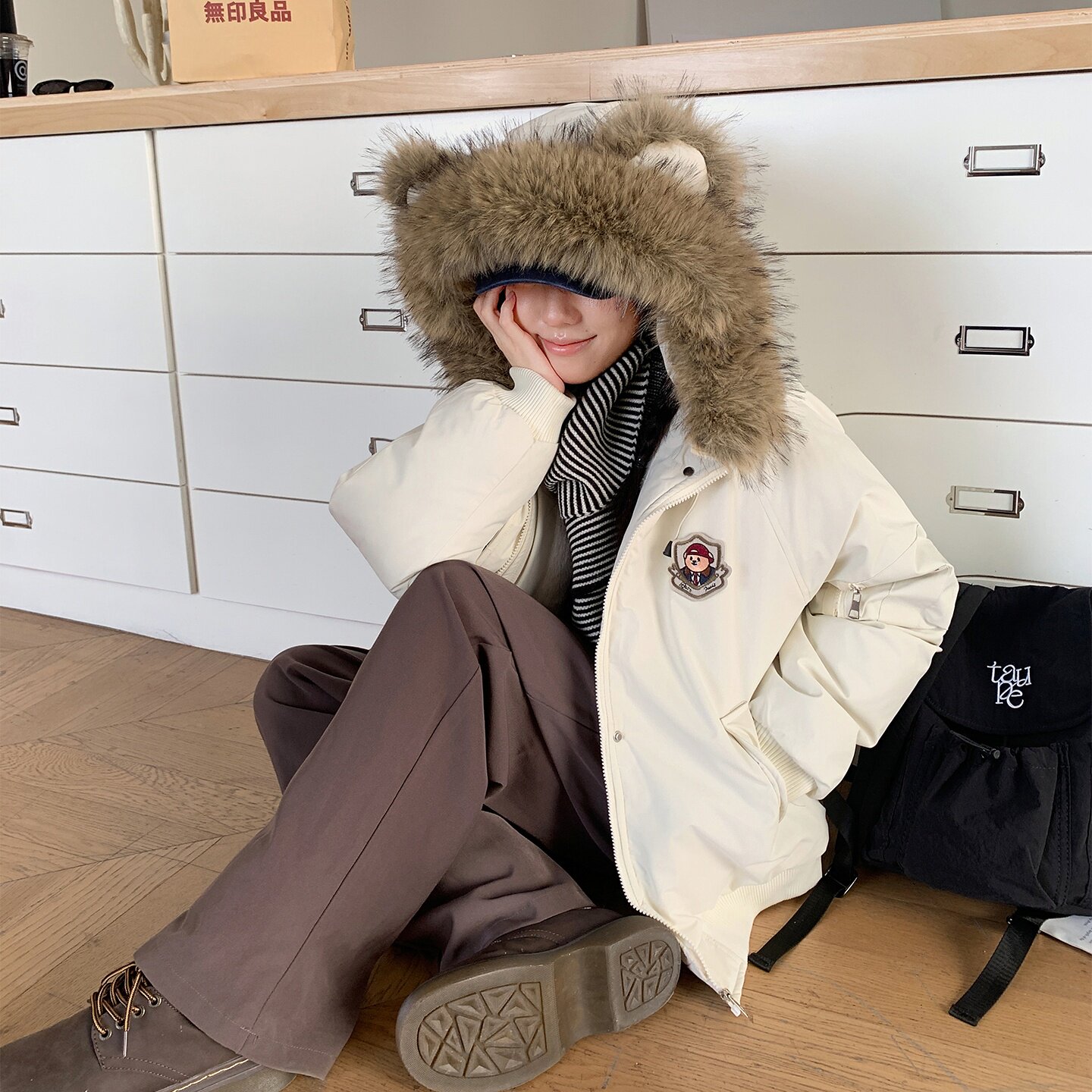 冬季女小熊耳大毛领加厚保暖棉服