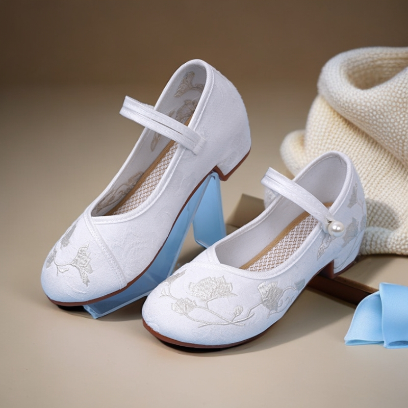新中式轻国风旗袍女鞋古风茶艺汉服鞋绣花鞋复古老北京古筝演出鞋
