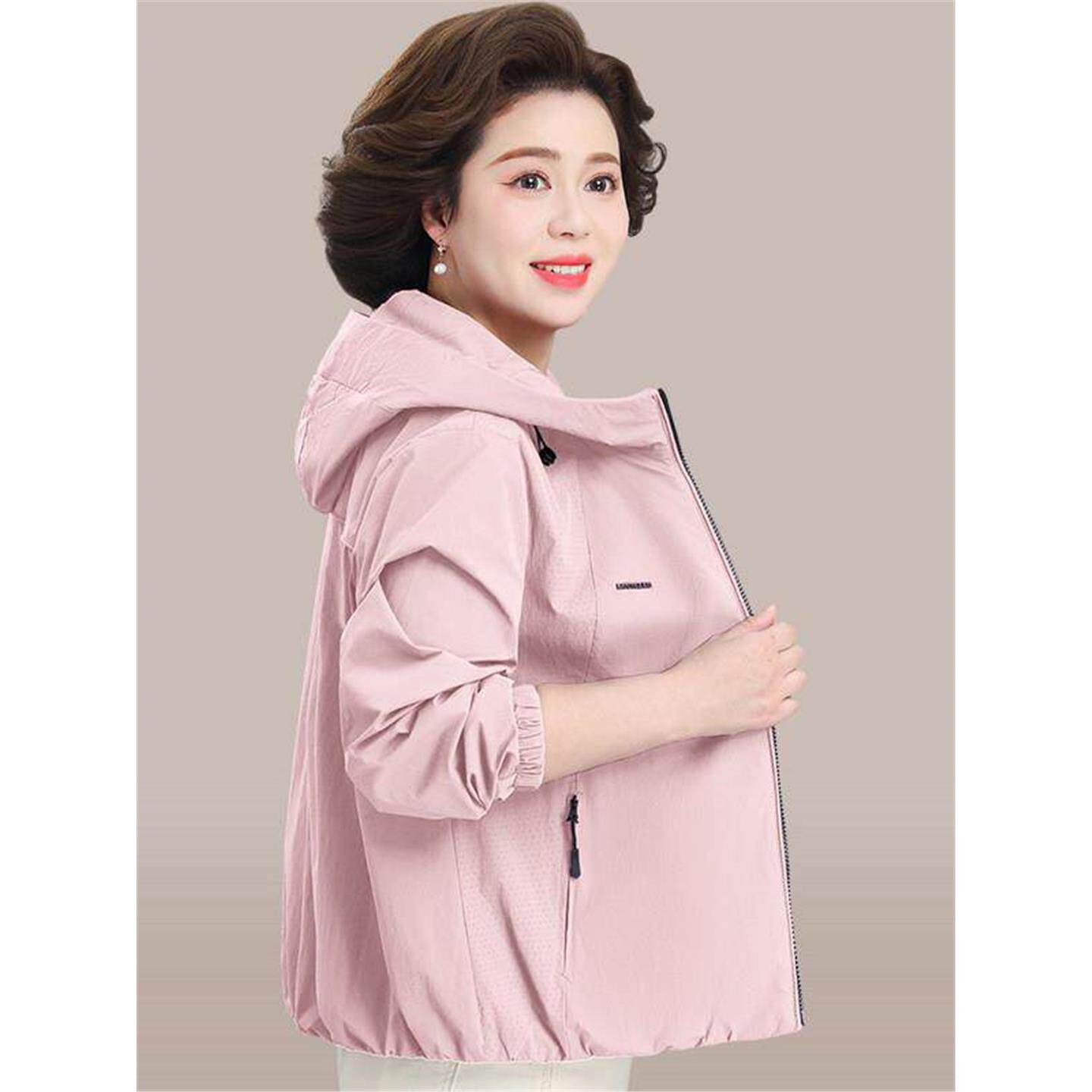 妈妈春装冲锋衣外套显年轻2026新款中老年女春秋夹克薄款洋气时尚