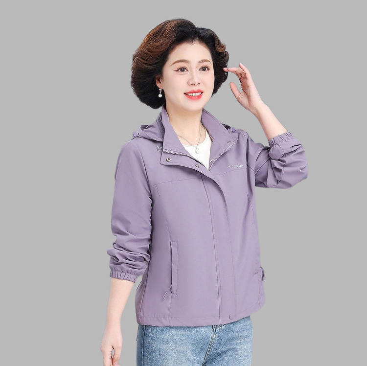 洋气妈妈春装外套薄款2026新款中老年女春秋夹克衫短款贵夫人