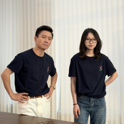 SEASONMARK胸口小花刺绣T恤