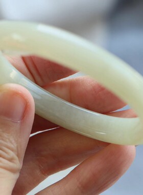 保真天然和田玉手镯53圈口证书编号11120465和田玉晴水色 青海料