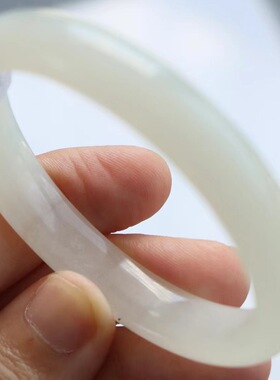 保真天然和田玉手镯54圈口证书编号6120769和田玉淡藕粉底白玉