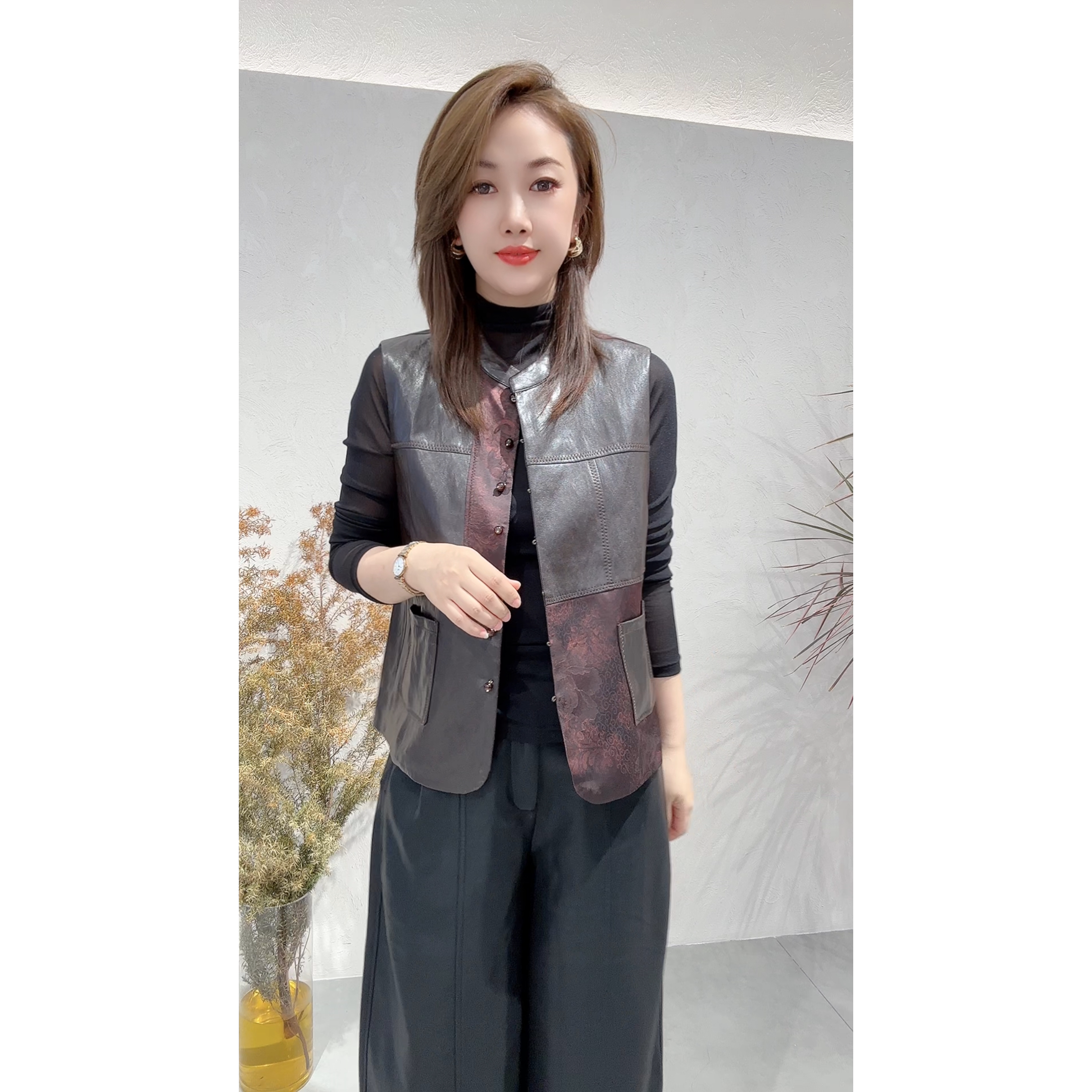 2026秋季新款时尚百搭宽松显瘦无袖马甲女休闲马夹坎肩背心潮