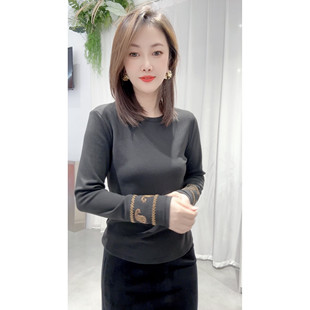2026春季 高级感新中式 女打底衫 口圆领弹力黑色T恤衫 上衣 钉珠袖