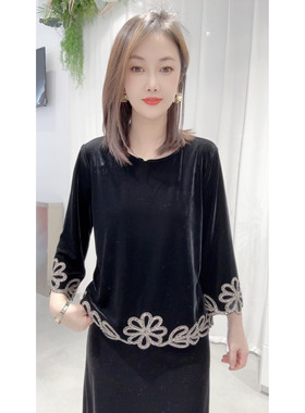 重工刺绣花瓣下摆复古风a字版丝绒大码T恤大衫九分袖女装上衣春秋