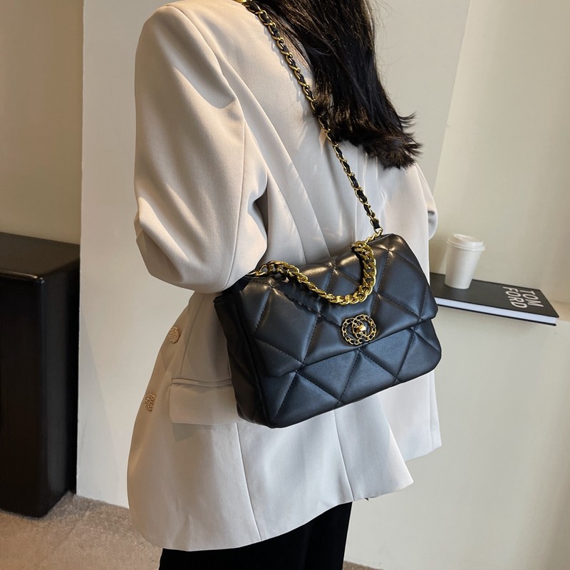 今年流行爆款小包包女2025秋冬新款复古百搭链条斜挎包超火小方包,箱包皮具/热销女包/男包,通用款女包,淘宝优惠券,粉丝福利购,淘宝优惠卷