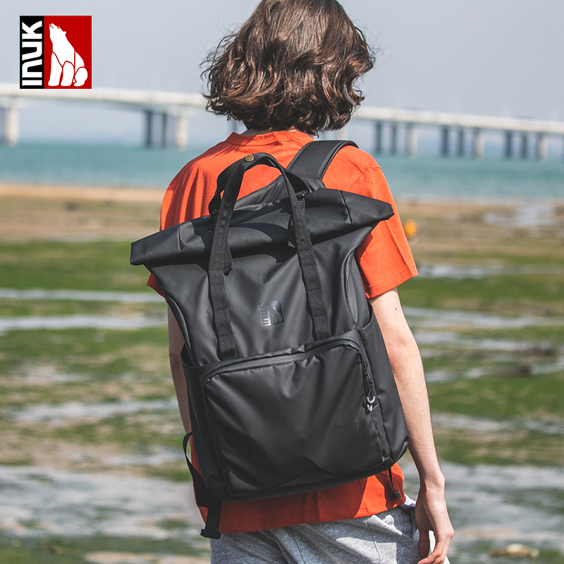 大容量轻便双肩包小众百搭防水