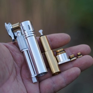 日本原装进口道格拉斯轻量化防风防水备用煤油仓火石火机户外求生