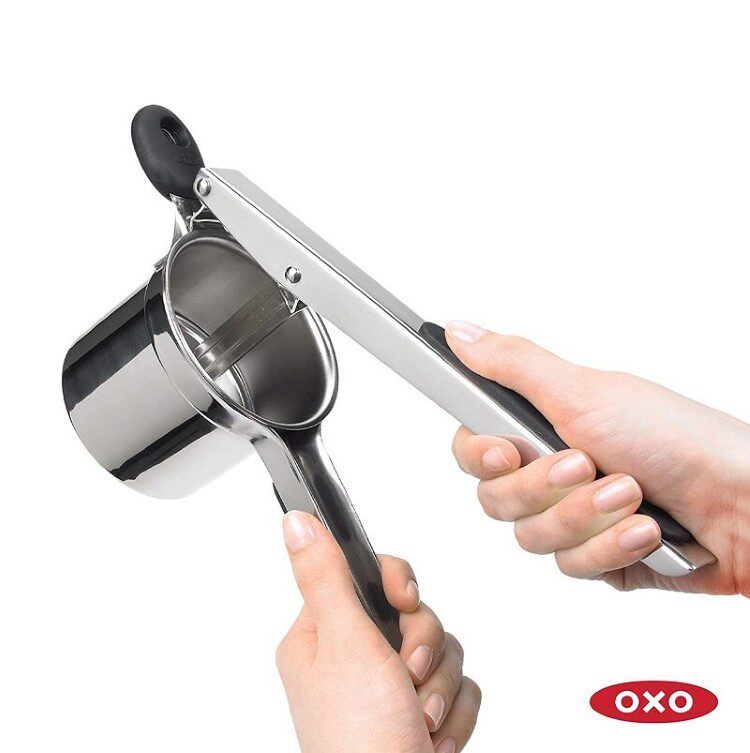 OXO手动榨汁机水果挤汁土豆泥压