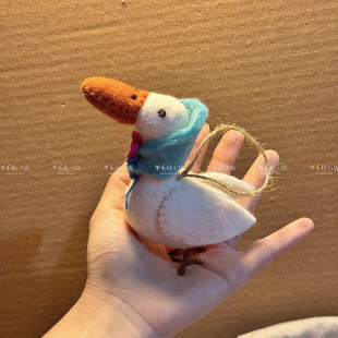 尼泊尔进口羊毛毡钥匙扣挂件新款精致纯手工制作可爱动物装饰品