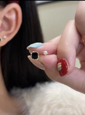 高级感黑色方块珍珠耳钉2023年新款潮s925银针网红百搭耳环耳饰女