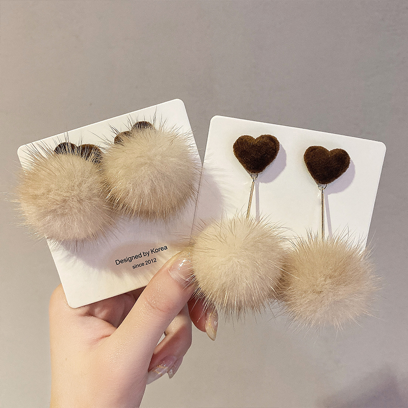 原创92纯银爱心水貂毛毛绒耳环