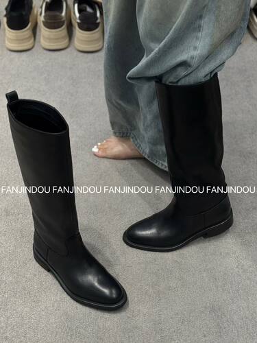 范金豆2026新款真皮高筒宽松套脚骑士靴圆头英伦风马丁时尚女靴潮
