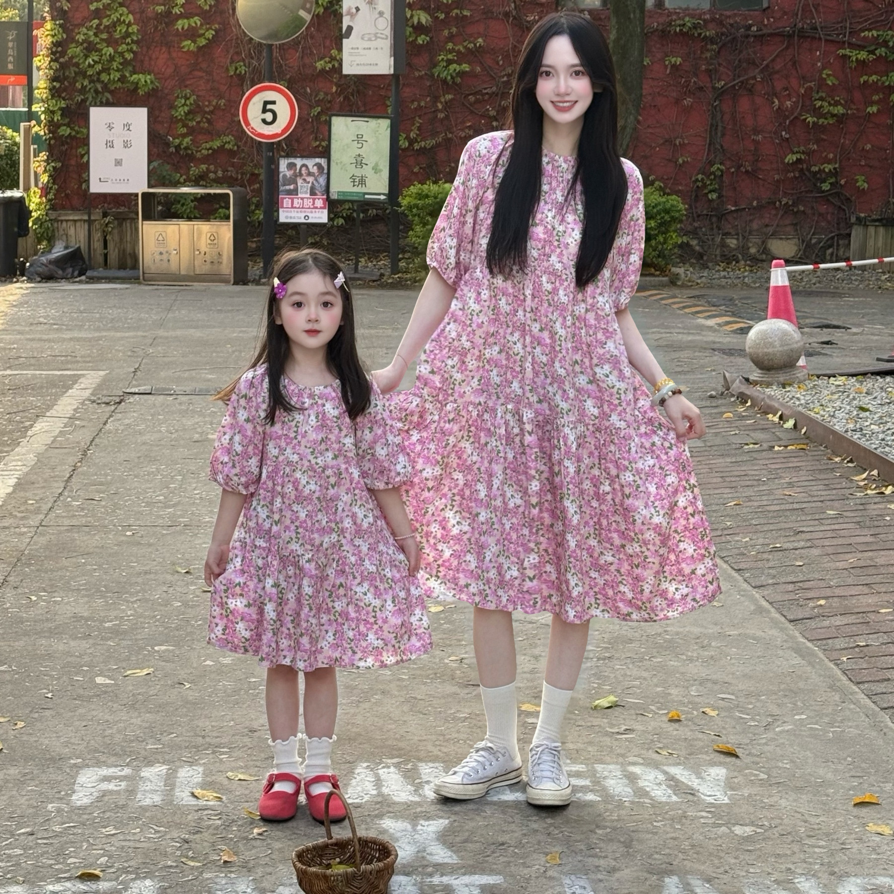 【能旅游的睡裙】儿童连衣裙女童亲子装小女孩夏季韩版裙宝宝碎花