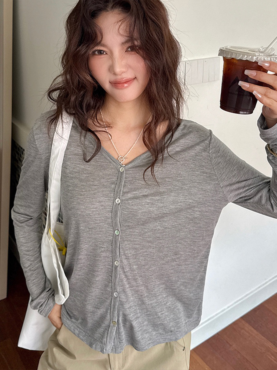 安婷露春秋天丝醋酸开衫女2025绵羊毛弹力外套轻薄纽扣长袖上衣