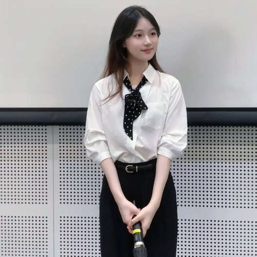 短袖V领衬衫女职业上衣雪纺衬衣