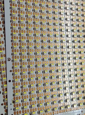 8mm SK6812 3535 144灯3535灯珠RGBW6000K白板裸板5V幻彩流水灯带