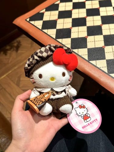 正版HelloKitty复古老钱风miu系包挂件可爱毛绒玩偶车挂礼物女