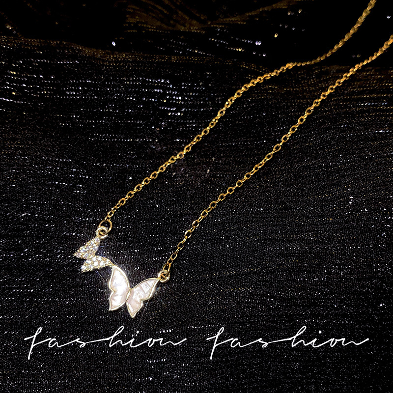 时尚不对称贝母蝴蝶项链女ins轻奢小众设计网红同款锁骨链项饰品