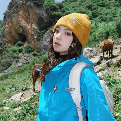 山系黄色针织帽女川西登山旅游