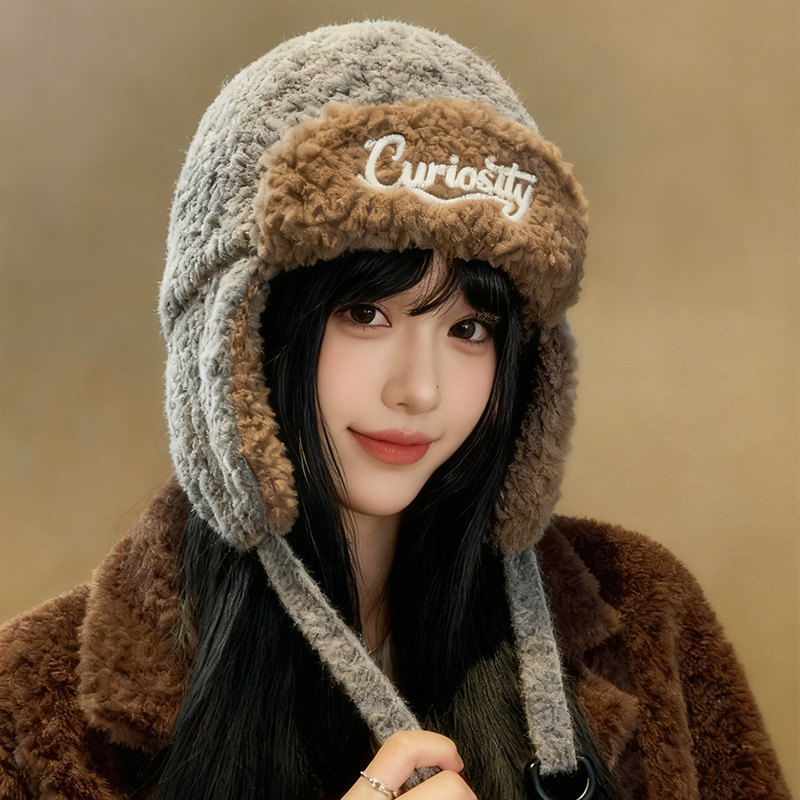 雷锋帽女士2025新款复古羊羔毛