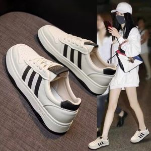 某力清仓断码2023新款透气低帮小白鞋女高颜值ins百搭校园板鞋子