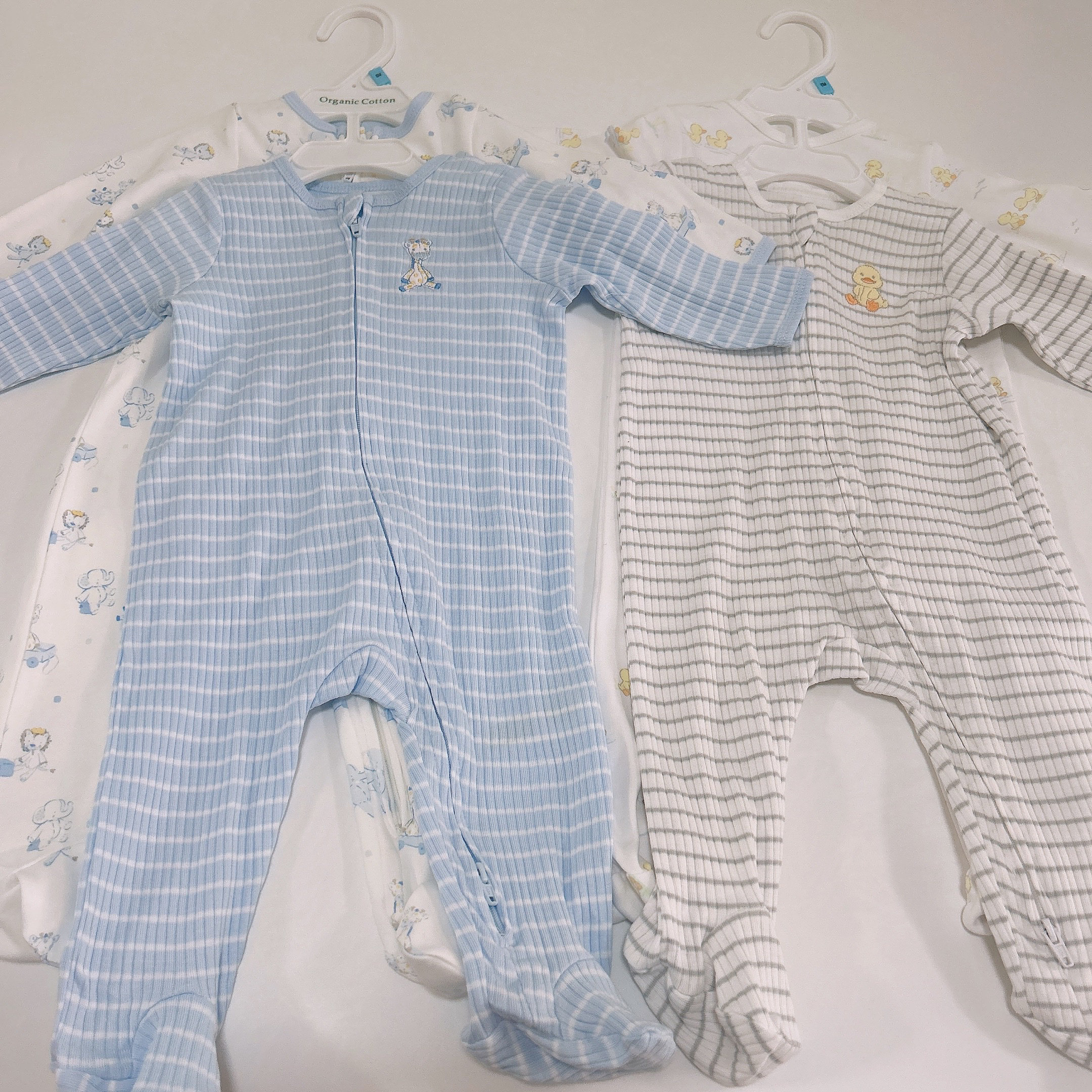 出美国little me纯棉婴儿衣服连体衣春秋季男宝宝新生儿爬连身衣