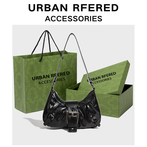 URBANRFERED高级质感法棍腋下包