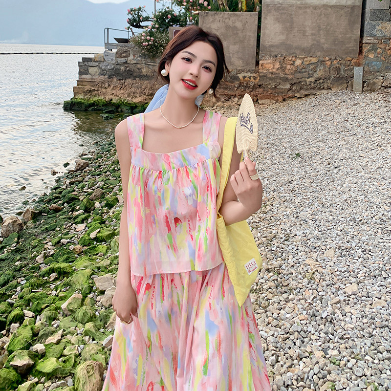 多巴胺彩色油画吊带背心女装夏季新款少女感A字半身裙子两件套装,女装套装/套裙,2C187
