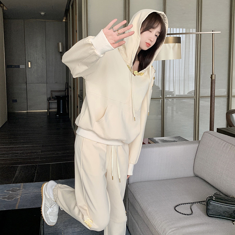现货秋款金色链条时尚运动休闲套装两件套2C187-82269-P160-K238,女装套装/套裙,2C187