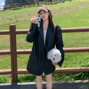 黑色高級感復(fù)古PU皮衣外套女2025春秋季新款韓版寬松休閑西服上衣圖片 黑色高級感復(fù)古PU皮衣外套女2025春秋季新款韓版寬松休閑西服上衣圖片