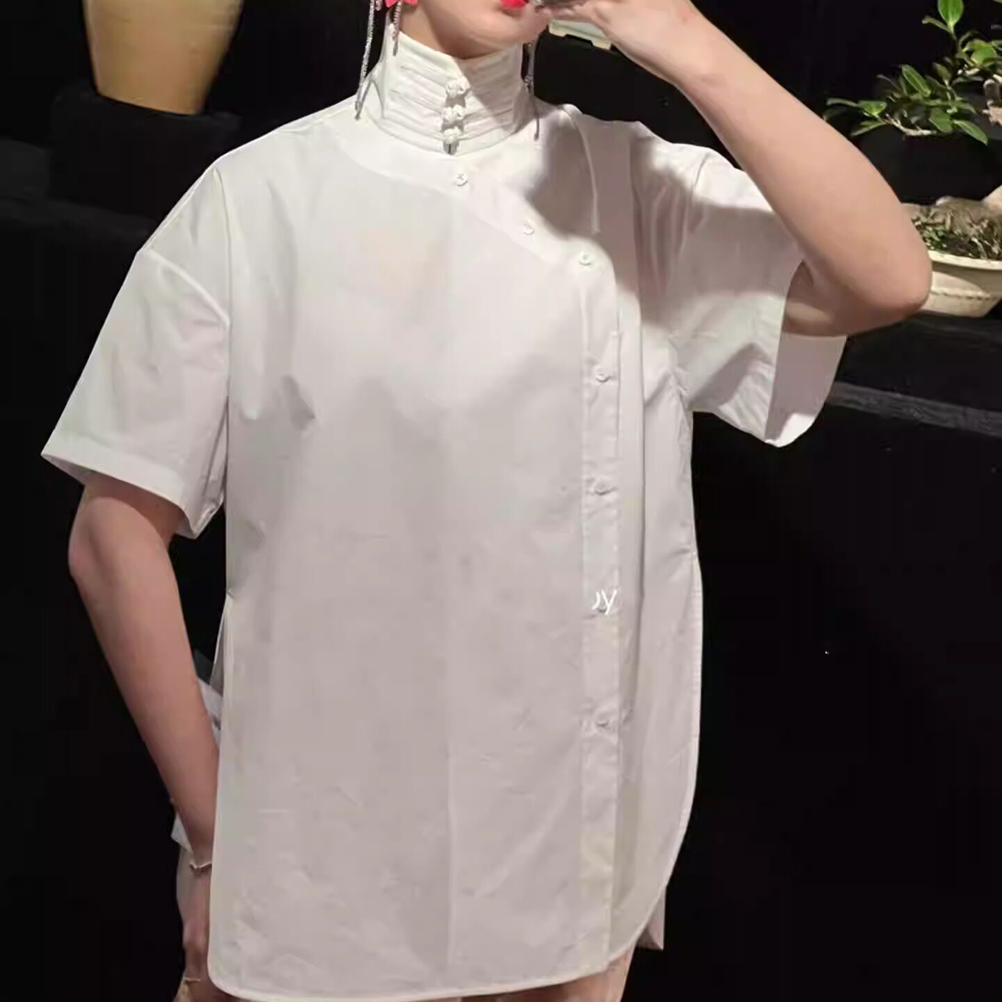 上衣别致白色显瘦短款女士高级感