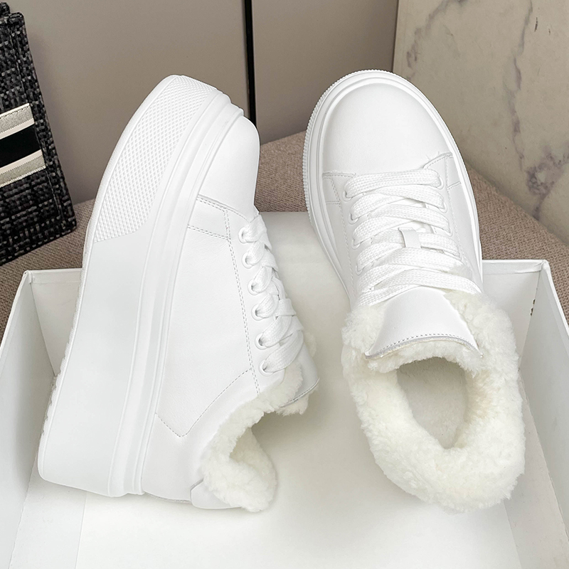 冬天加绒保暖小白鞋女增高8厘米